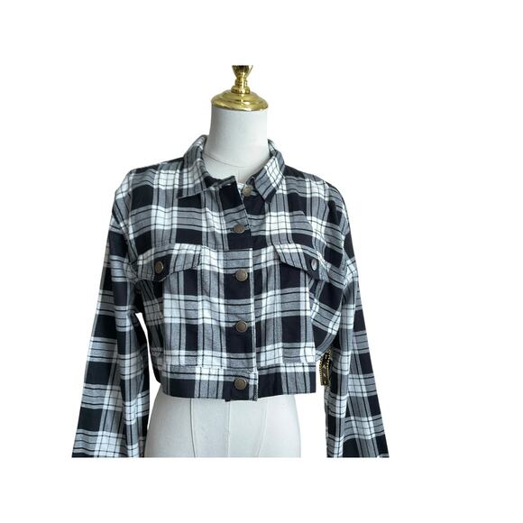 NWT Taxi Jacket Womens XL Black White Plaid Cropped Long Sleeve Flannel - Picture 8 of 9